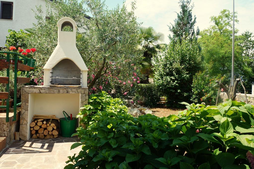 Studio And Apartment Nadia With Garden Poreč Quarto foto